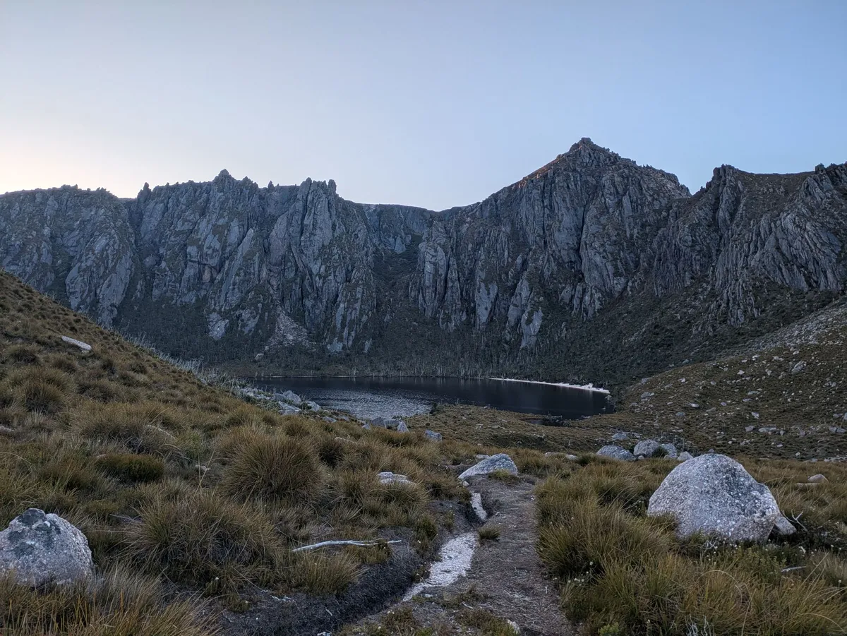 Lake Rhona au coucher du soleil